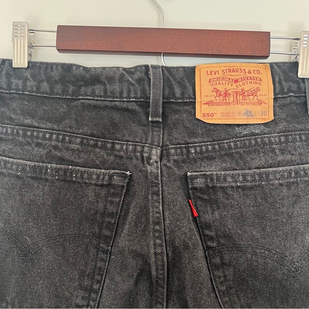 Levi’s 550 Relaxed Fit Tapered Leg Size 38/30 Vintage 90’s Black Denim Jeans - Picture 6 of 12